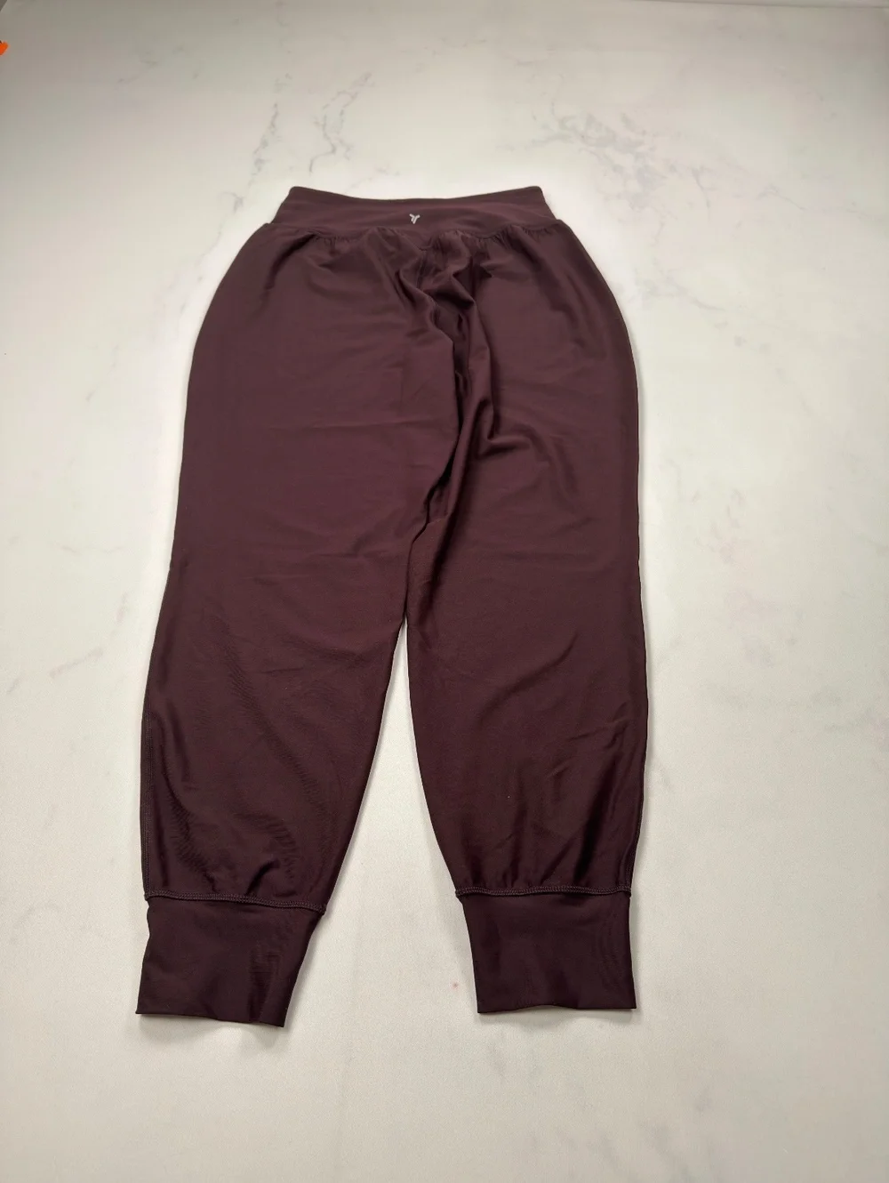 Old Navy Active Bike Short Burgundy 2010s Minimalist High Rise - Womens M